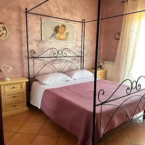 https://house-pm-158-via-di-vermicino.it-romehotels.com
